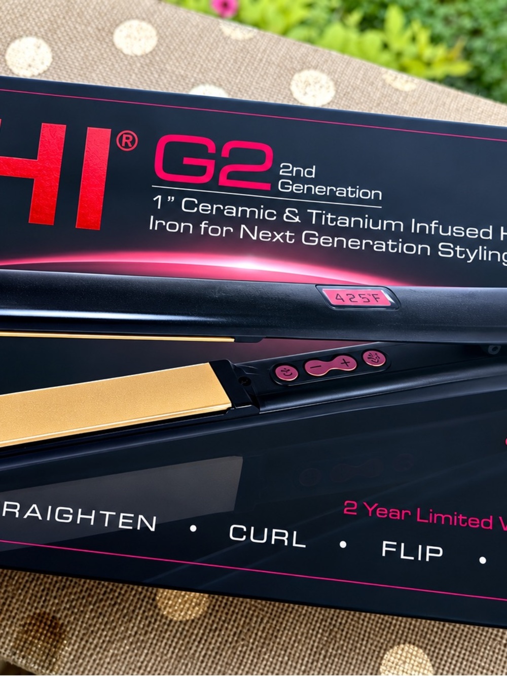 G2 1" Ceramic & Titanium Infused Hair Straightener - Black & Gold